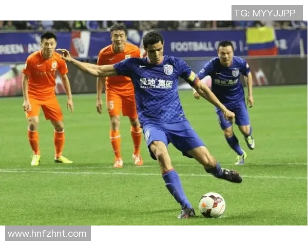 广州与上海绿地的激烈对决谁能在这场较量中笑到最后